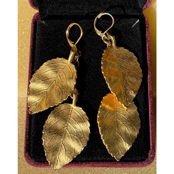Kenneth Jay Lane Gold Leaf Earrings 3” EUC Perfect Saks Pierced Whimsical Witch - Picture 2 of 12